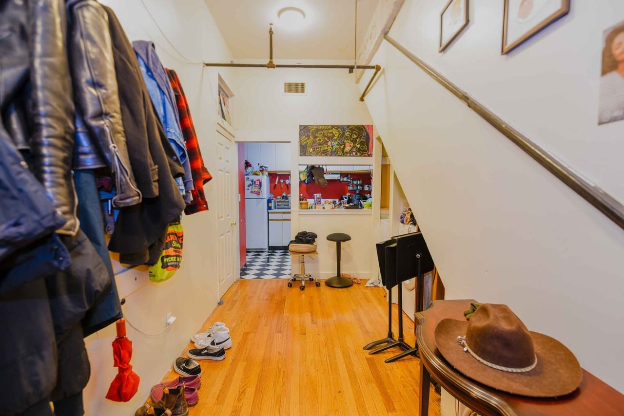 173 Massachusetts Ave #2 - Photo 4 of 10