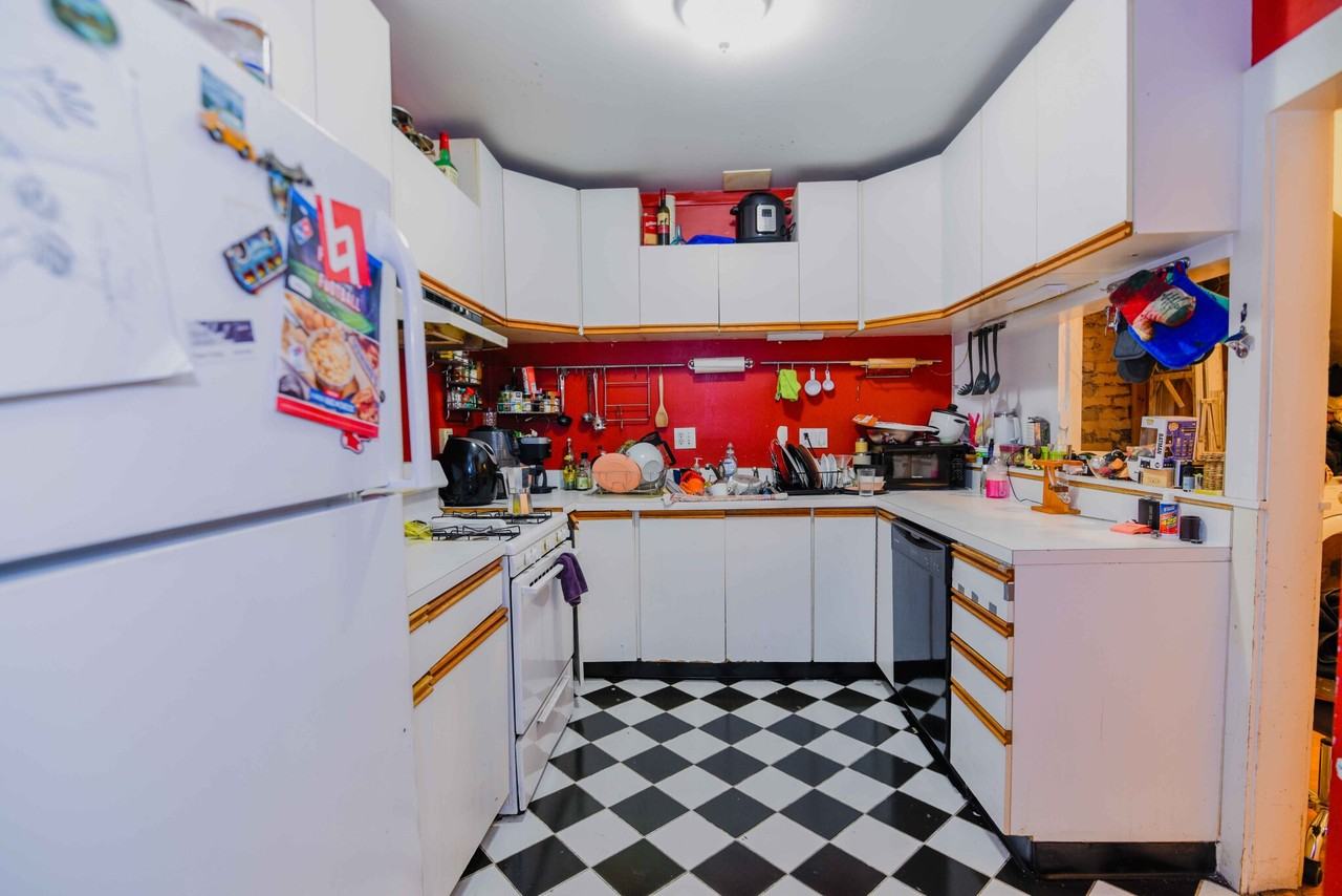 173 Massachusetts Ave #2 - Photo 7 of 10