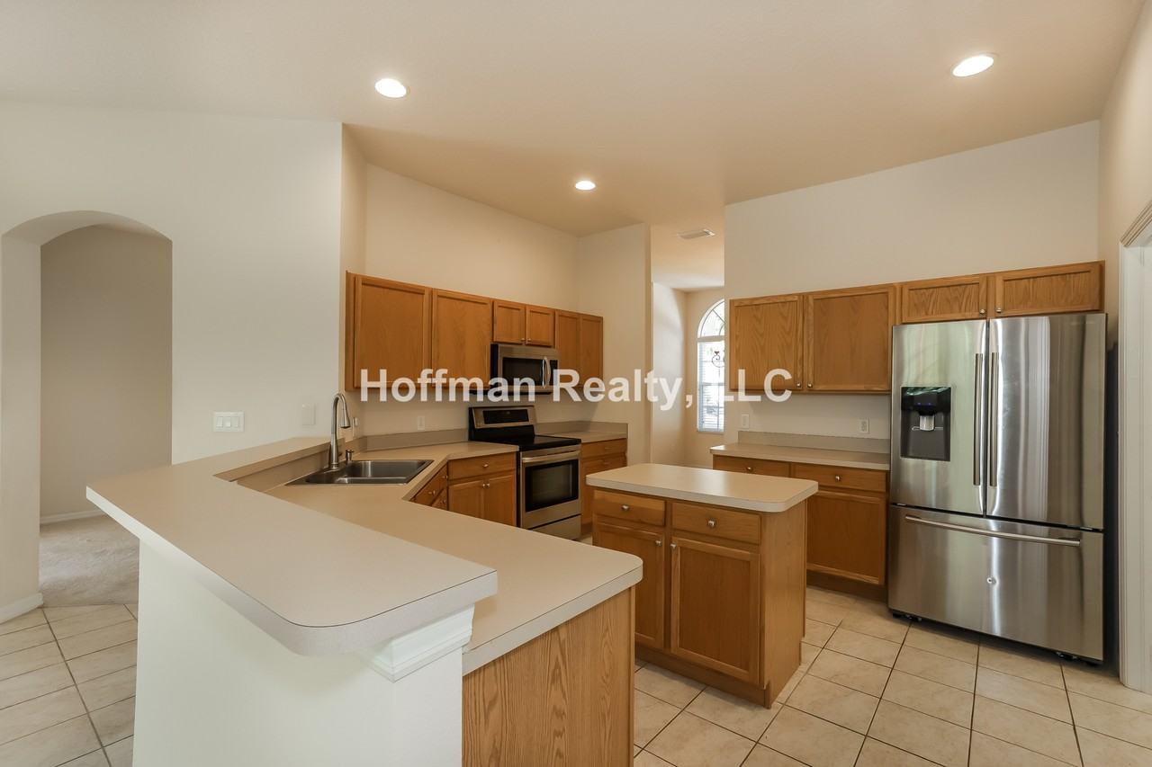 1007 Sweet Breeze Dr - Photo 7 of 21