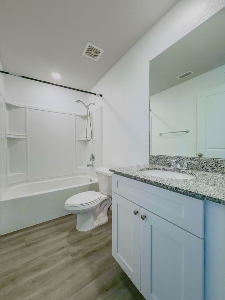 1392 Stone Ridge Cir - Photo 6 of 35