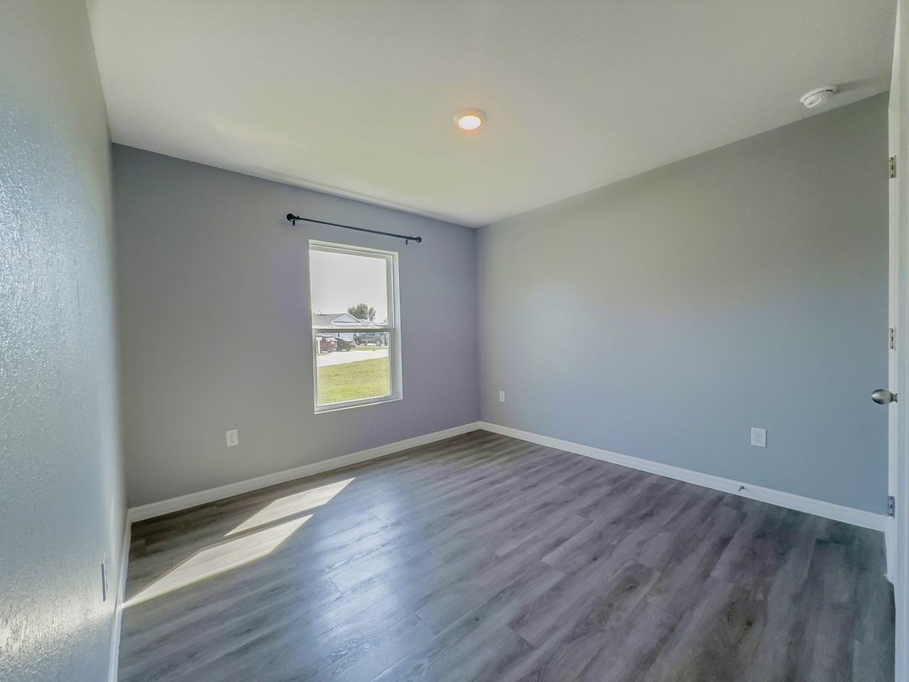 1392 Stone Ridge Cir - Photo 7 of 35