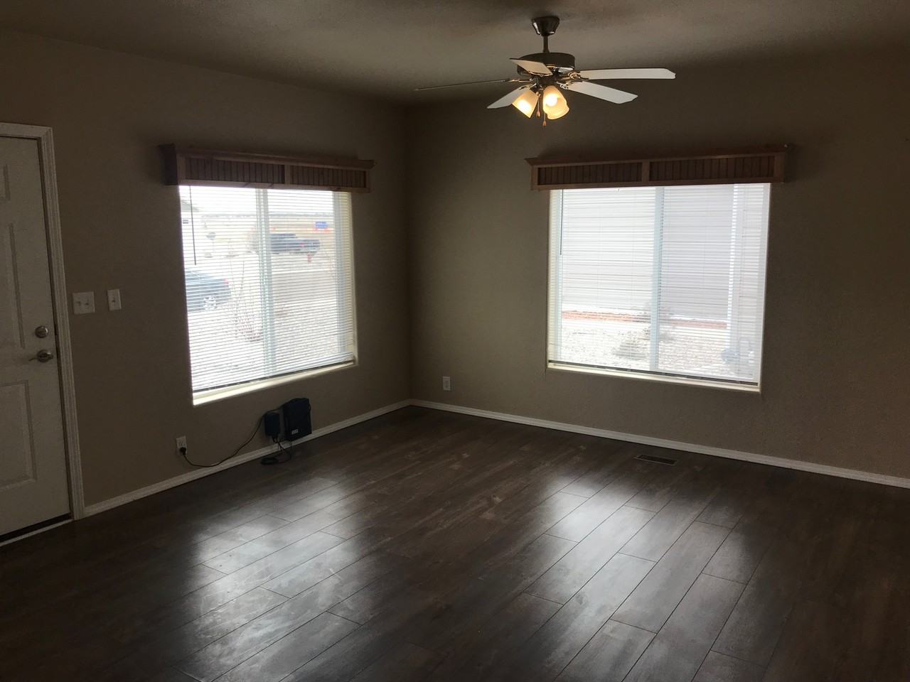 12385 Rainbow Loop - Photo 3 of 9