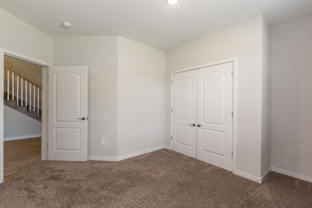 Creekside at Deer Crossings - Photo 6 of 27