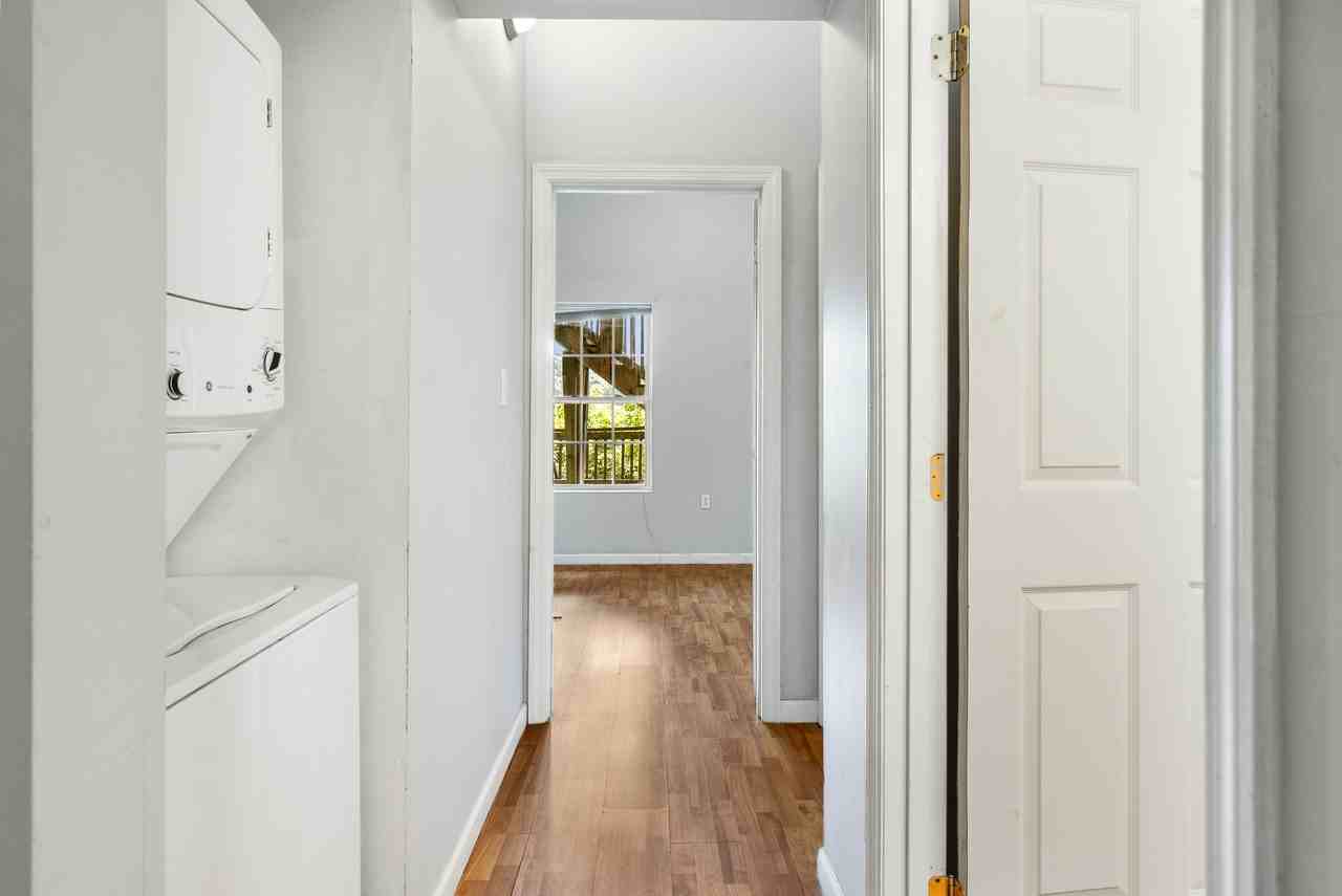 400 Forest Avenue - Photo 6 of 50