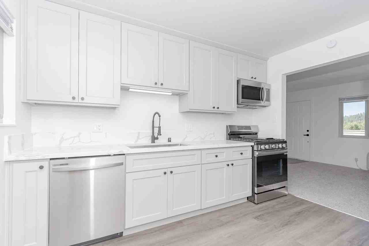 155 Lucas Lane Unit 4 - Photo 7 of 15