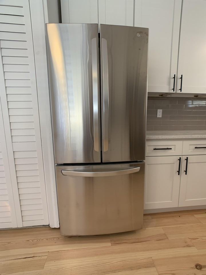 822 1st Street - Photo 3 of 32