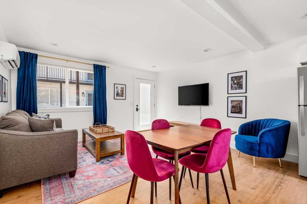 The Kensington - Photo 2 of 22