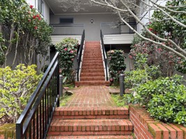 featured image of 2480 Virginia St