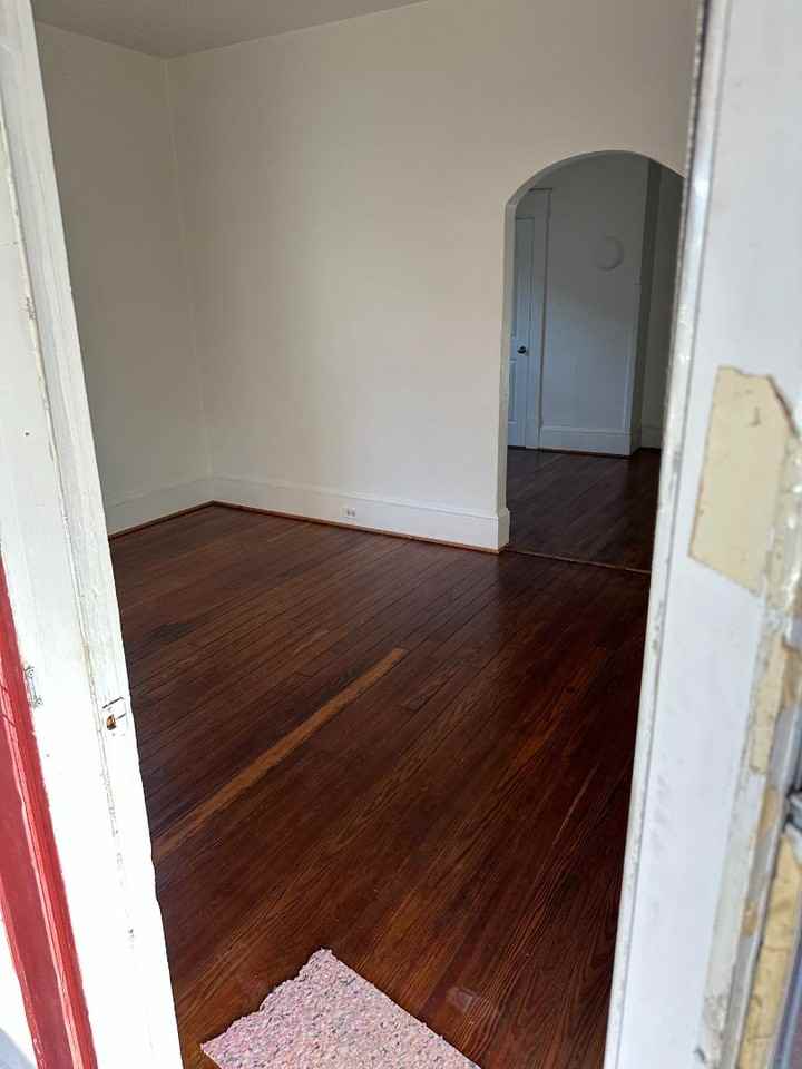 1322 Gilmer Ave Nw - Photo 3 of 11