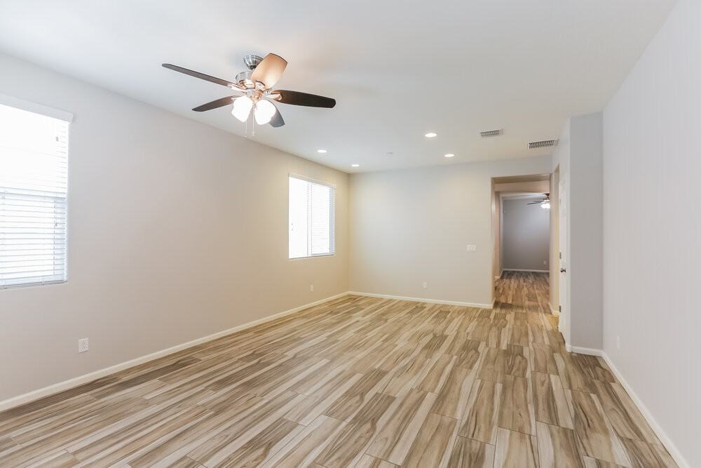 7414 E Onza Ave - Photo 7 of 16