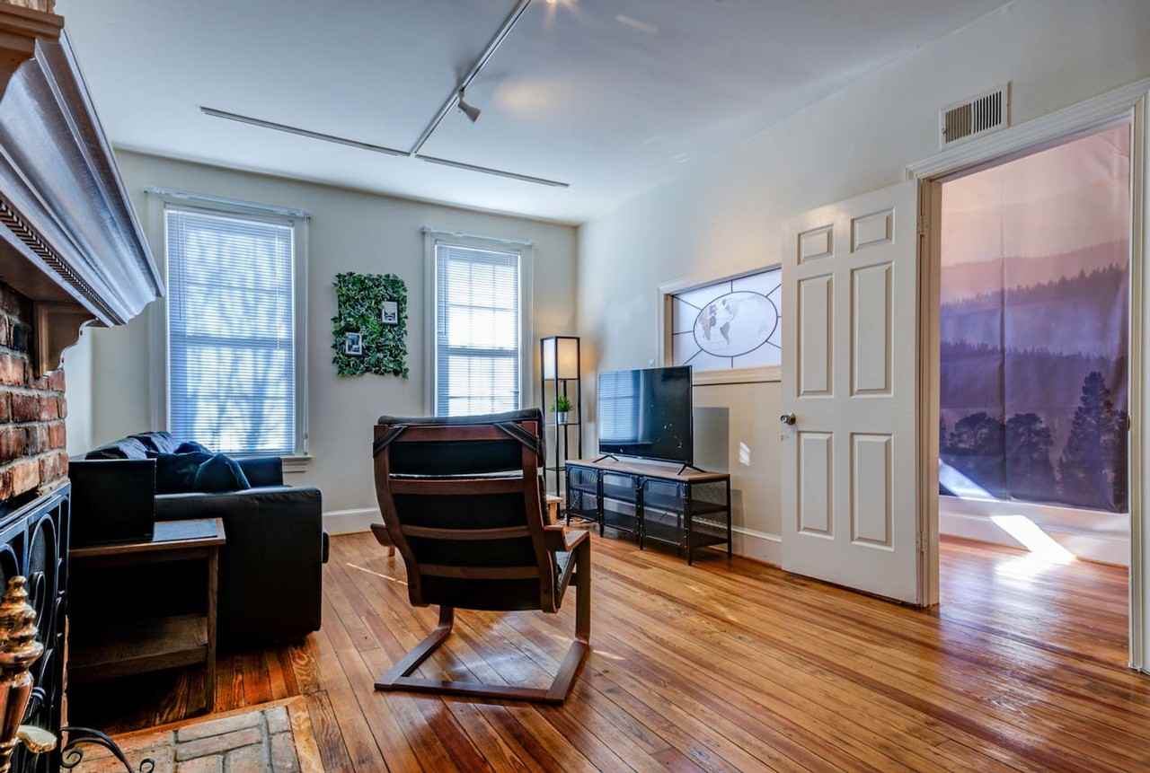 1435 Powhatan St #1014213P - Photo 3 of 27