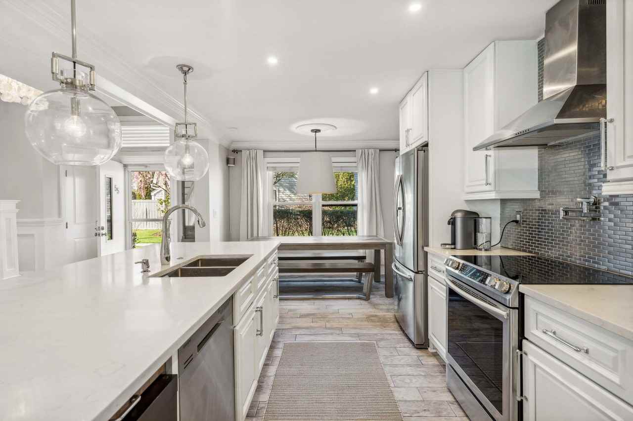 50 Hubbard Ln #1023418P - Photo 4 of 22