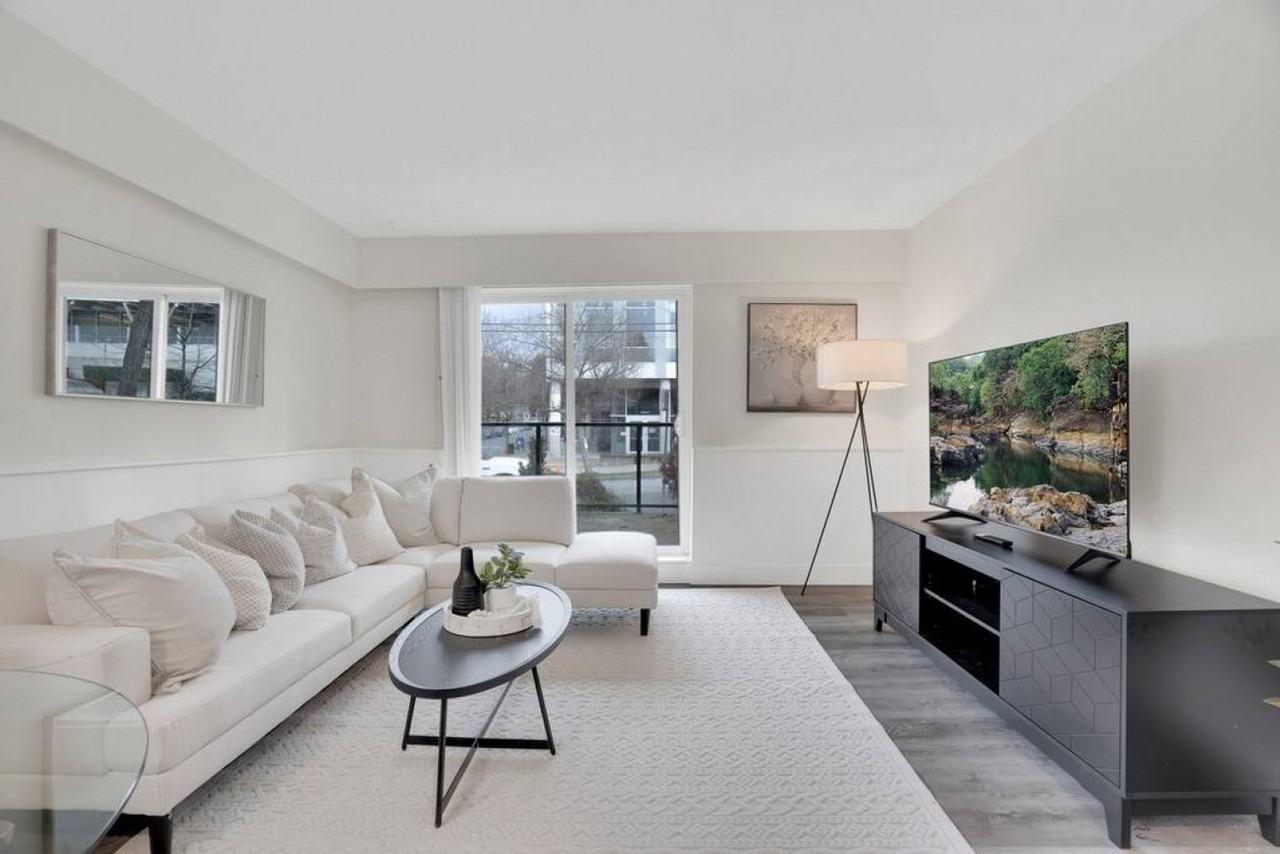 2325 Glen Dr #1051789P - Photo 3 of 21