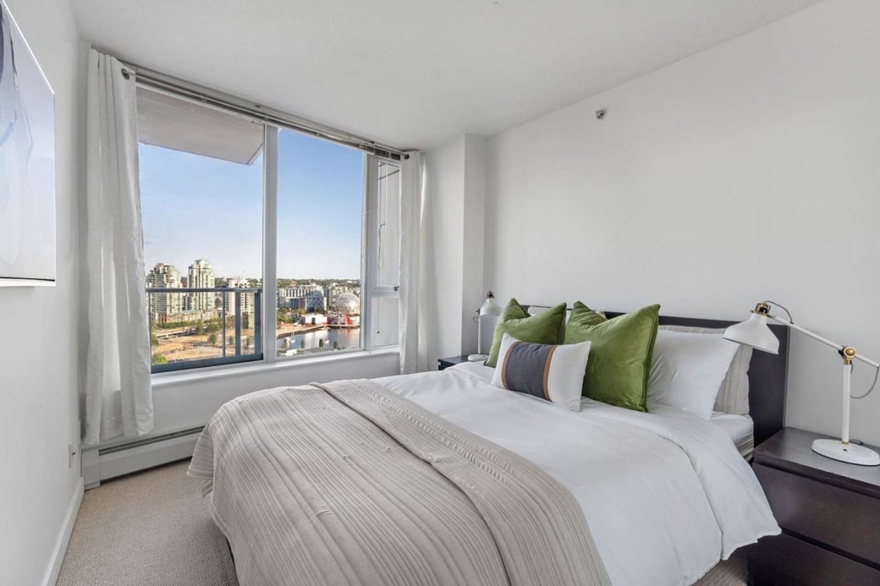 688 Abbott Street - Photo 2 of 38