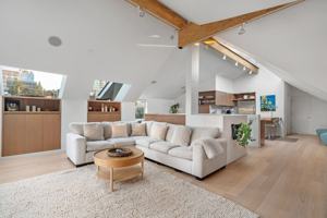 featured image of 2200 Heather St