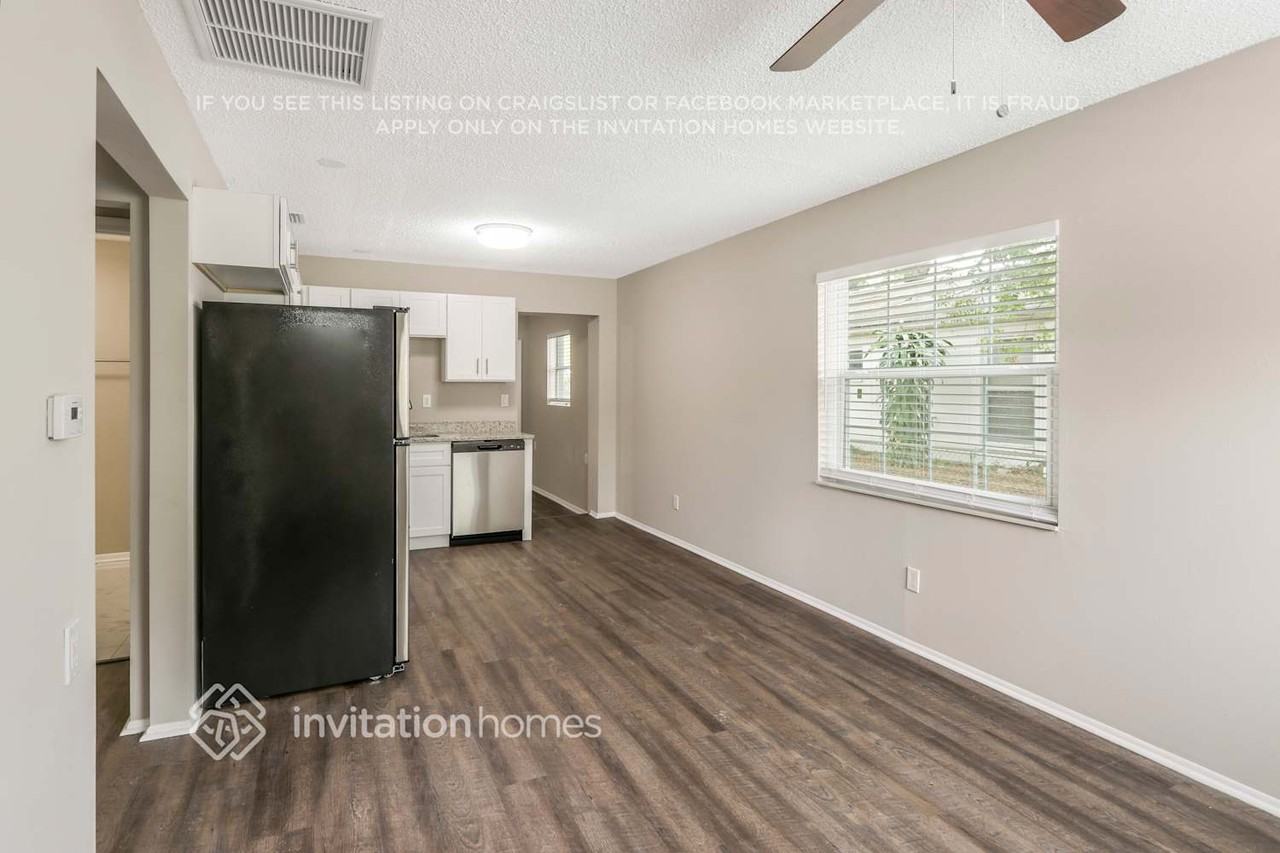 421 2nd Ave Ne - Photo 4 of 18