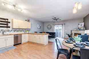 5904 Se 122nd Ave - Photo 1 of 1