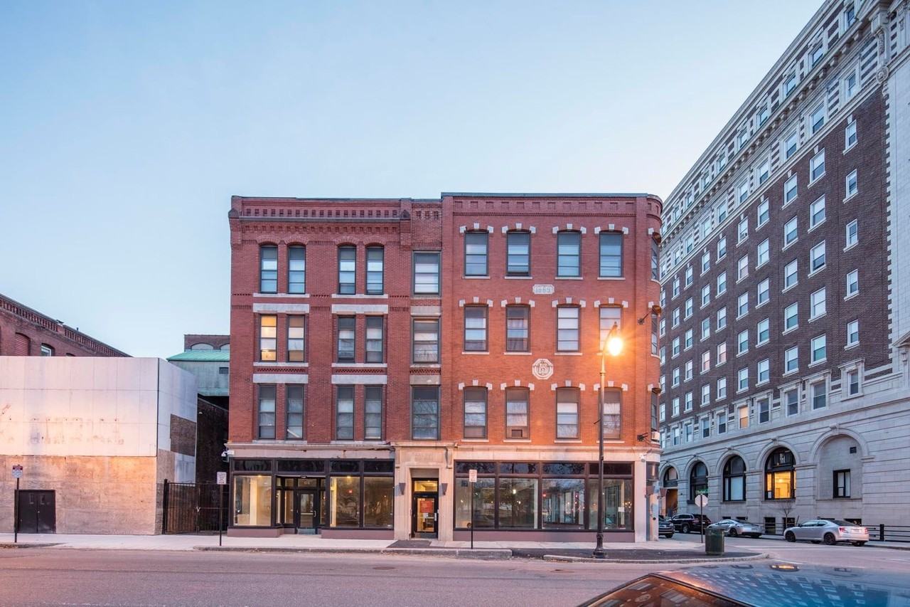 60 Franklin - Photo 3 of 14