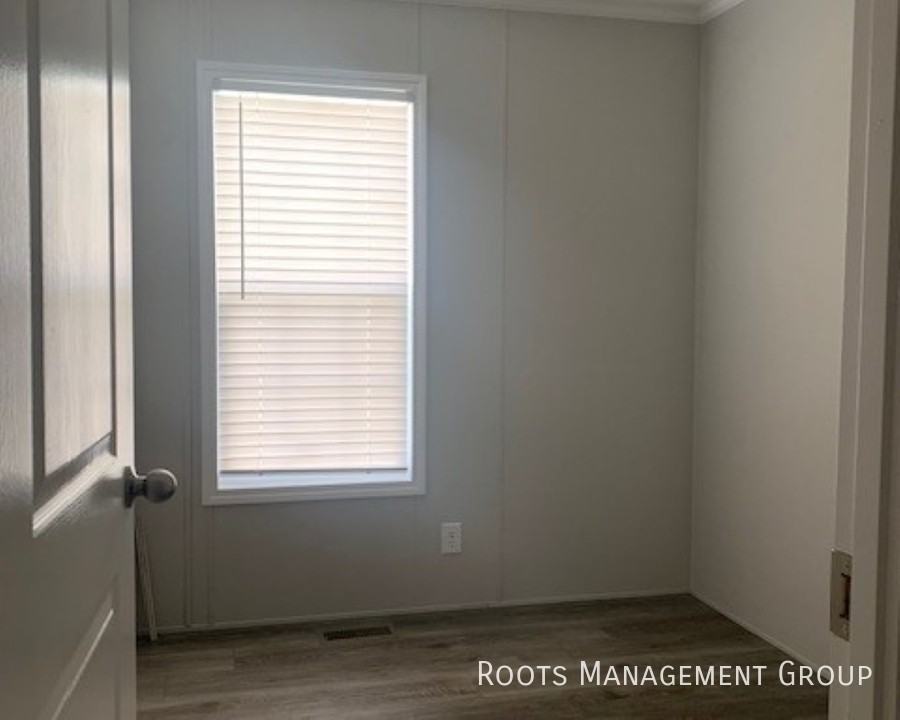 672 Remington St #3 - Photo 3 of 6