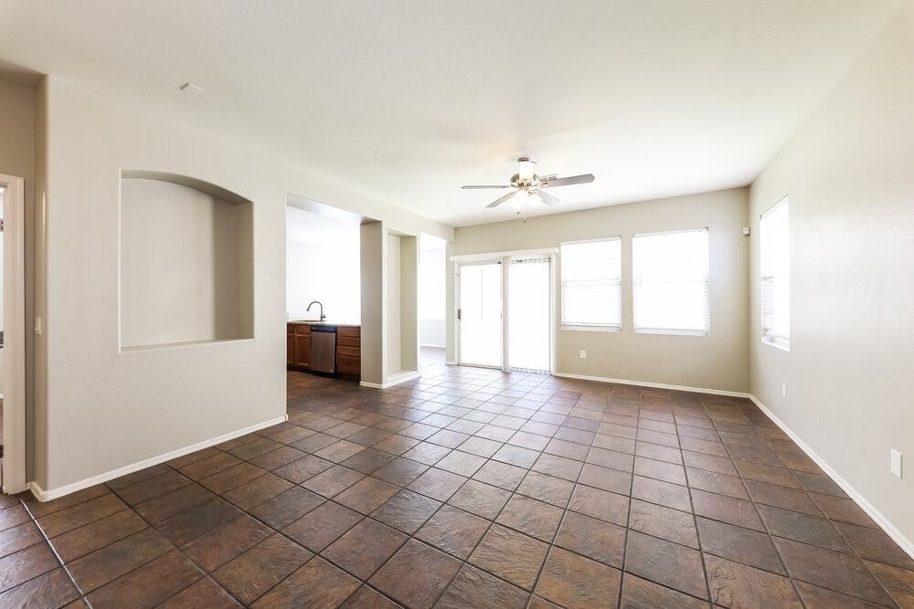 8755 E Kilarea Ave - Photo 5 of 17