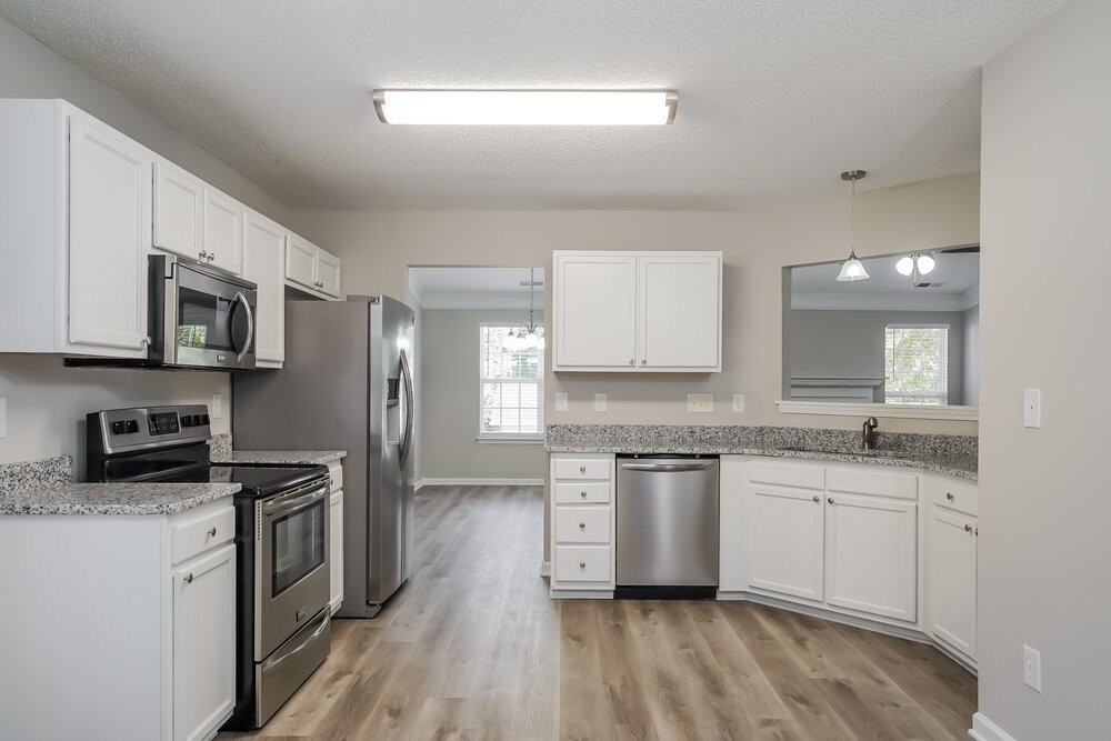 101 Leafmore Ct - Photo 6 of 16