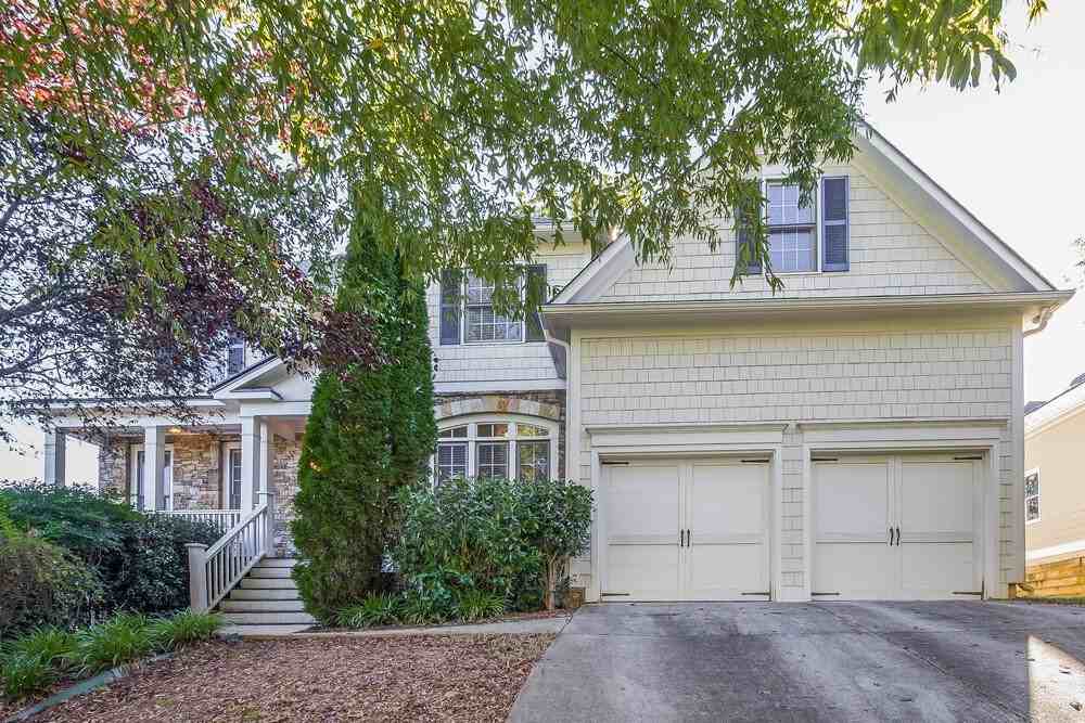6730 Creek View Ln - Photo 2 of 16