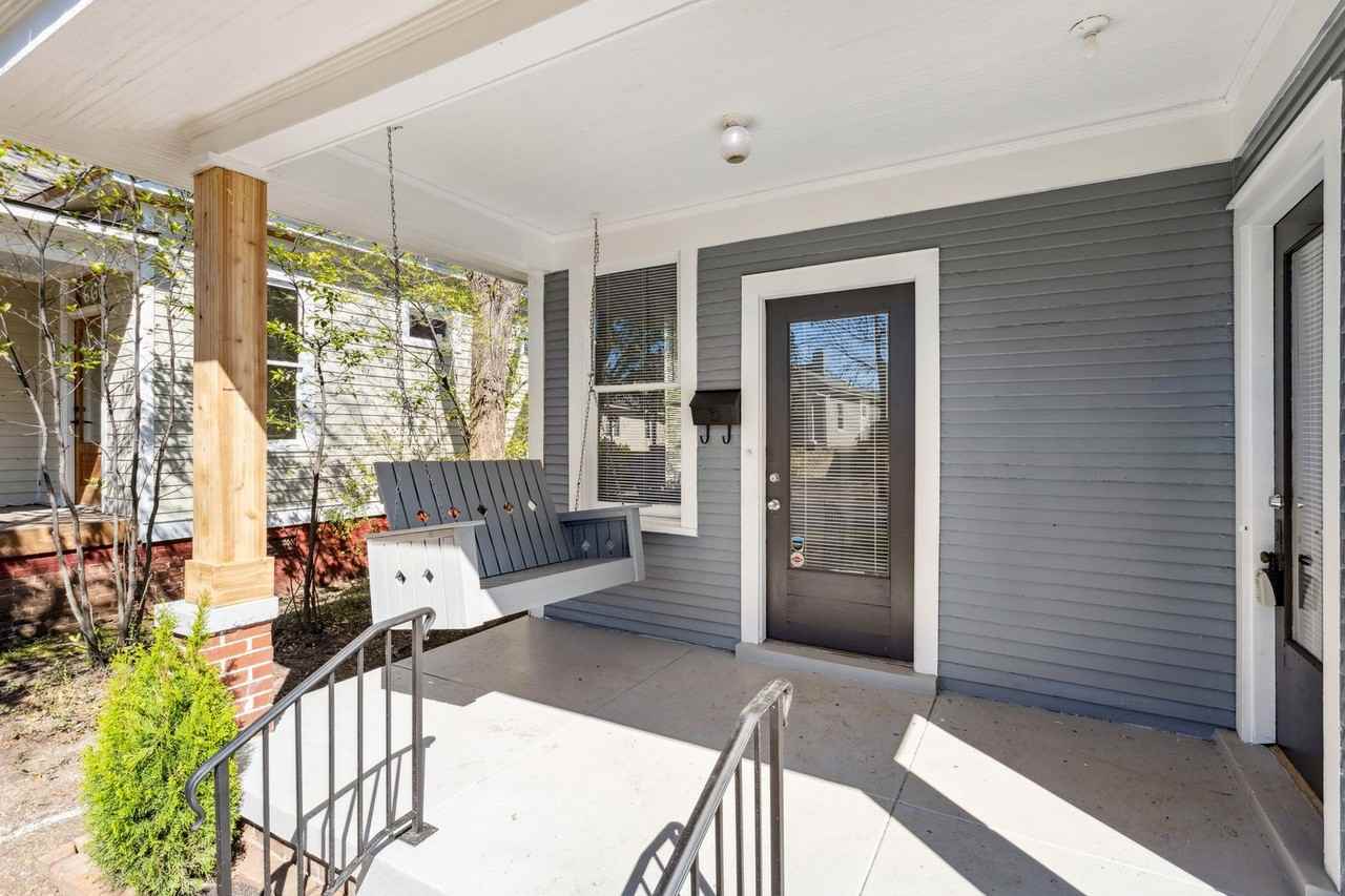 664 Landis St - Photo 2 of 22