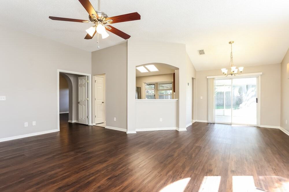 1455 Beecher Ln - Photo 5 of 16