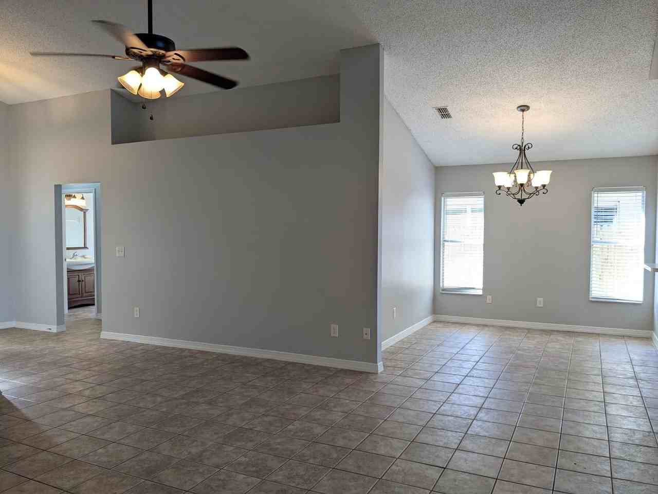 1020 Stonechapel Ct - Photo 5 of 43