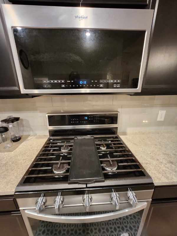 3314 Dry Creek Dr - Photo 3 of 44