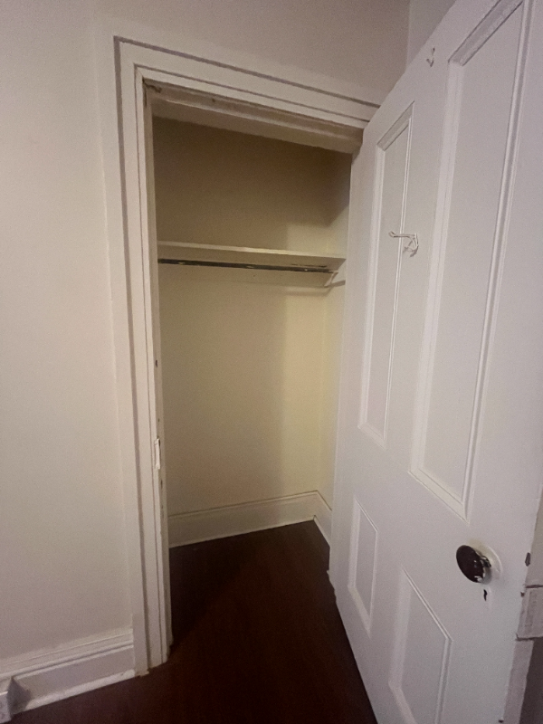 823 Market St #5 - Photo 5 of 9