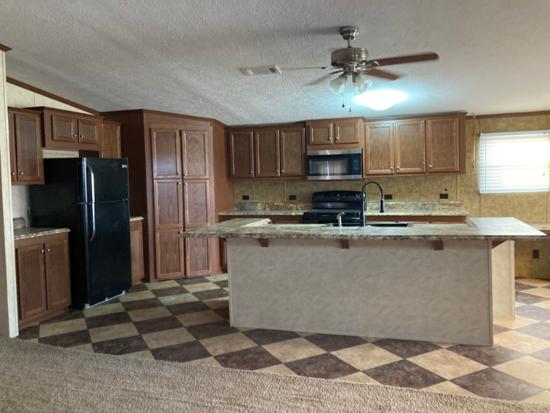 16997 Mesquite Rd - Photo 2 of 14