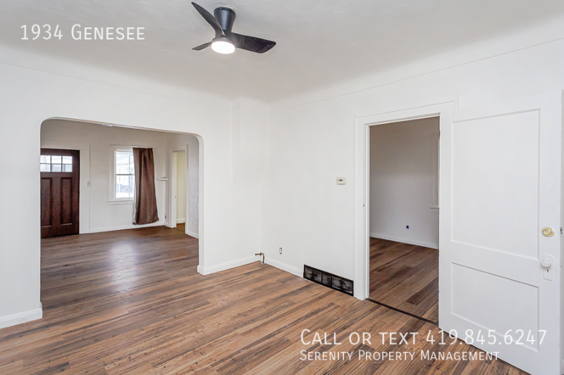 1934 Genesee St - Photo 3 of 15