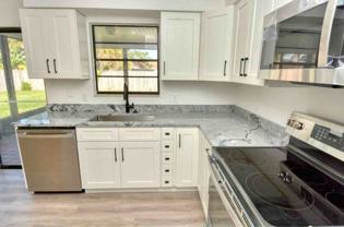 1417 Sw Vicuna Ln - Photo 1 of 1