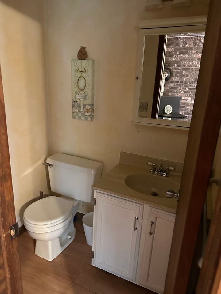 2569 Carnegie Dr - Photo 4 of 14