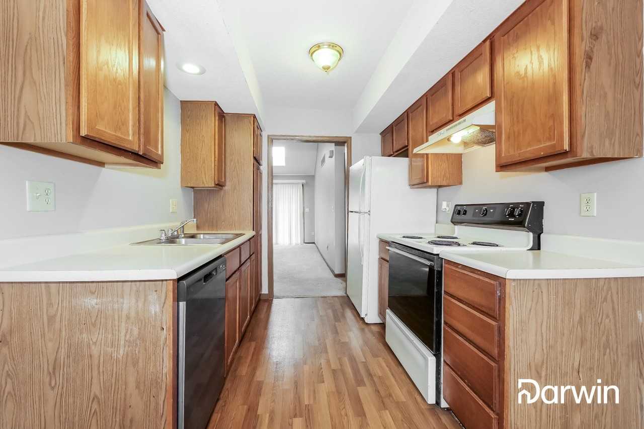 3503 Nw 71st Ter - Photo 2 of 15