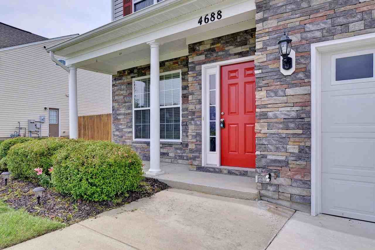 4688 Yeardley Loop - Photo 4 of 38