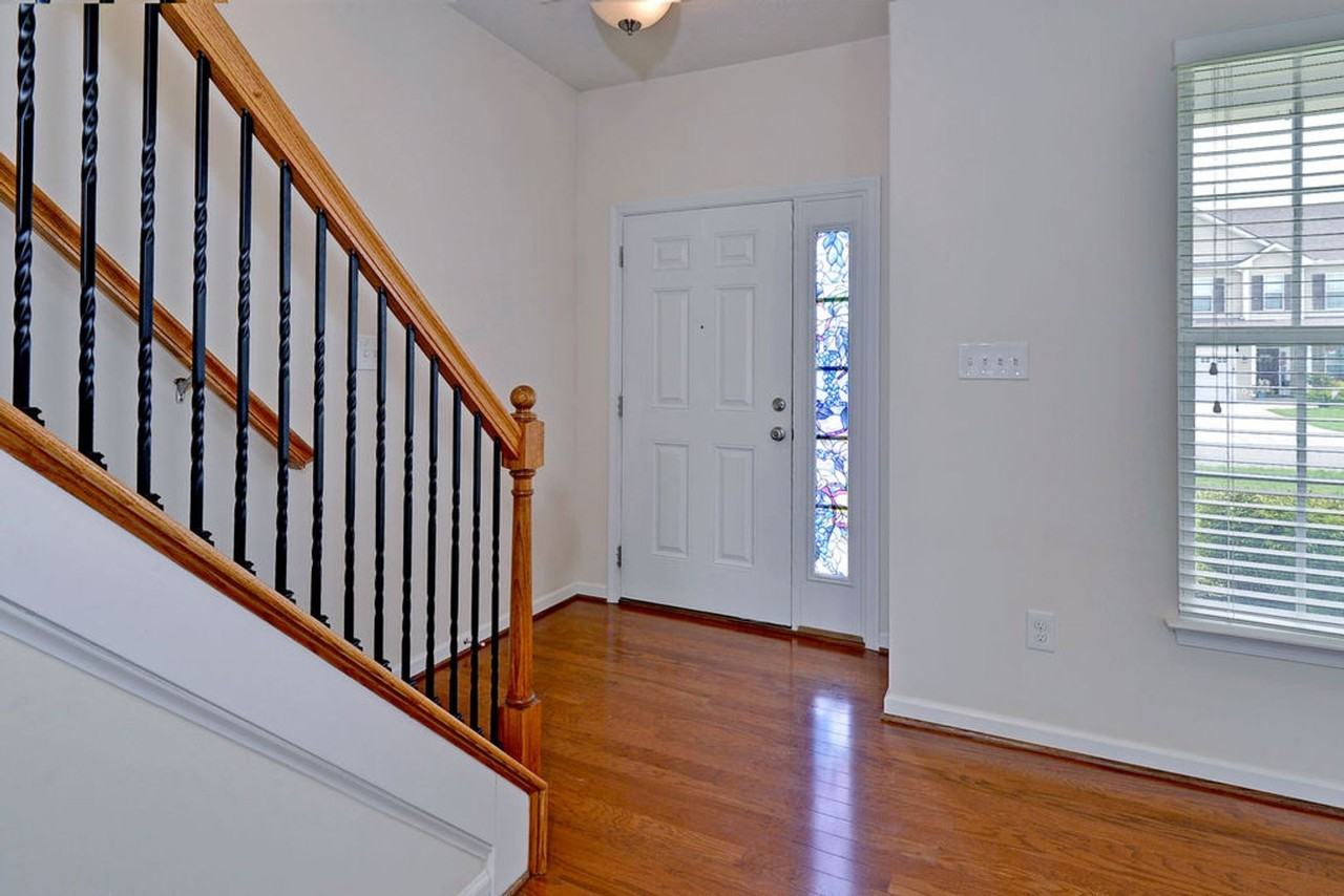 4688 Yeardley Loop - Photo 5 of 38