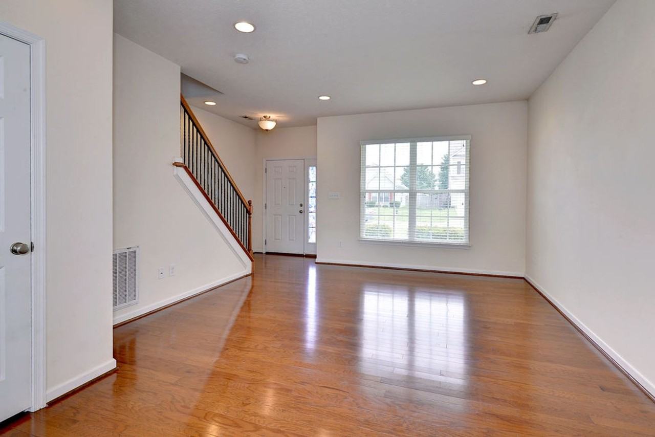 4688 Yeardley Loop - Photo 6 of 38