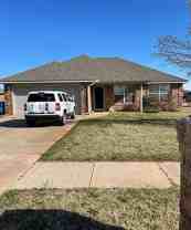 629 E Linden Ln - Photo 1 of 1