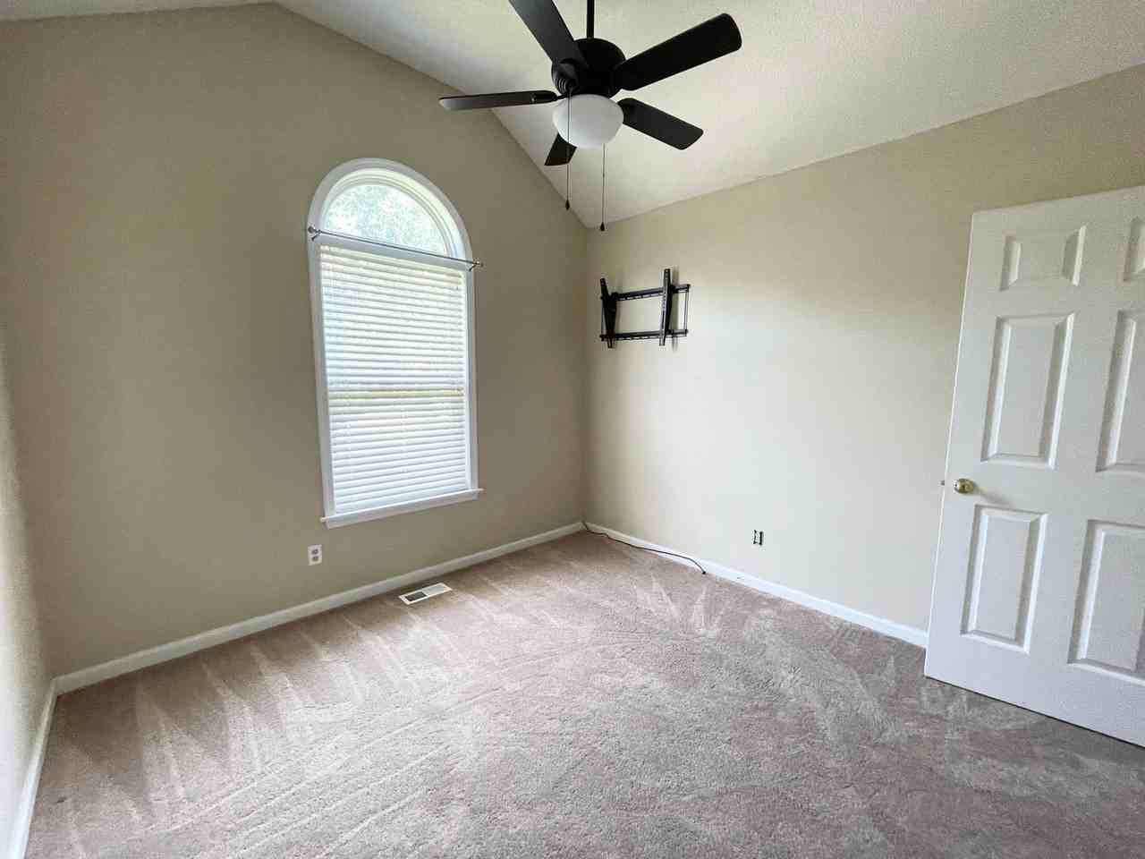 164 Shadeland Cir - Photo 7 of 25