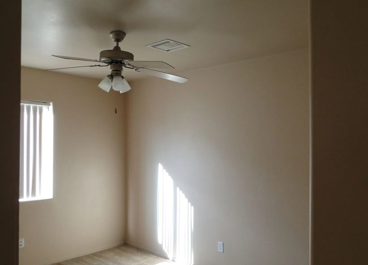 2164 East Sunland Vista - Photo 2 of 7