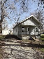 featured image of 1017 W Locust St