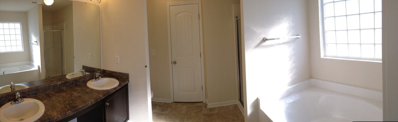 2377 Hartfield Cir - Photo 5 of 8