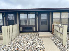 Hampshire Court Apartments - Photo 1 of 1