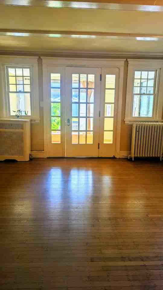 6243 Washington Ave #NA - Photo 3 of 31