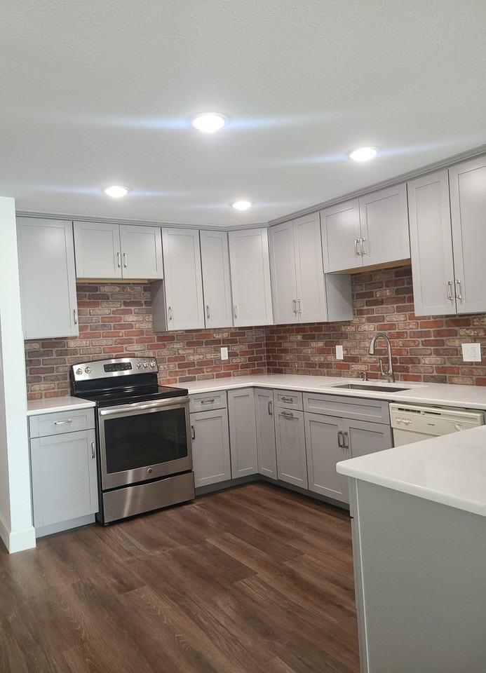 760 S Brevard Ave #416 - Photo 2 of 15