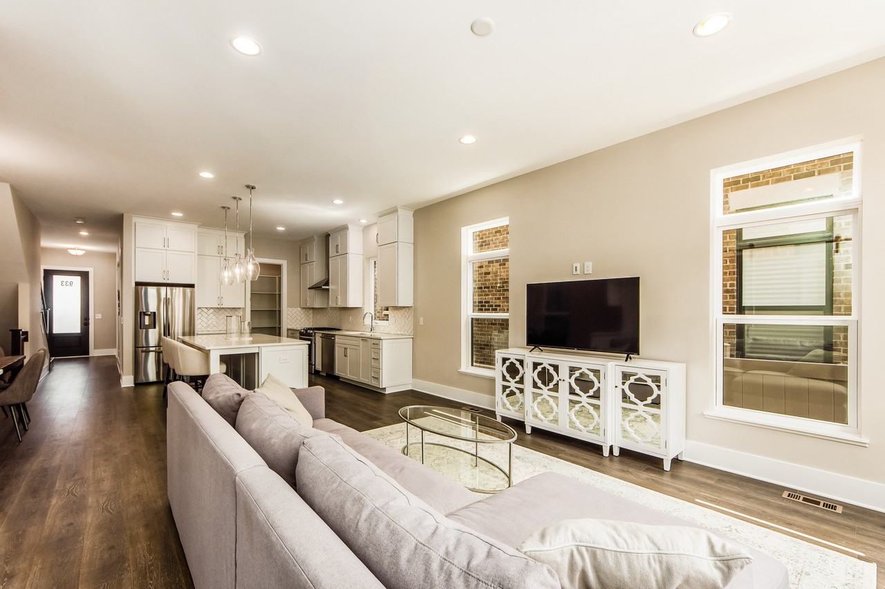 933 Pullman Pl #NA - Photo 2 of 20