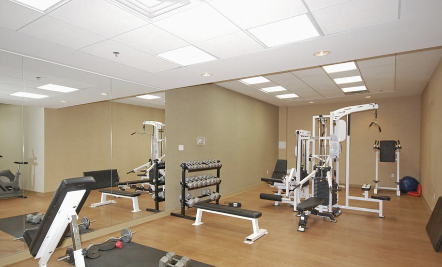 954 King Street West ##04 - Photo 4 of 7