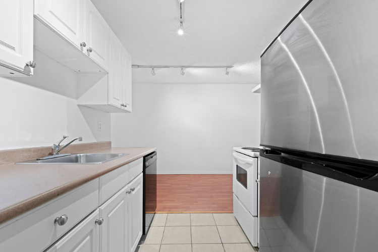 240 Mahon Avenue #105 - Photo 3 of 11